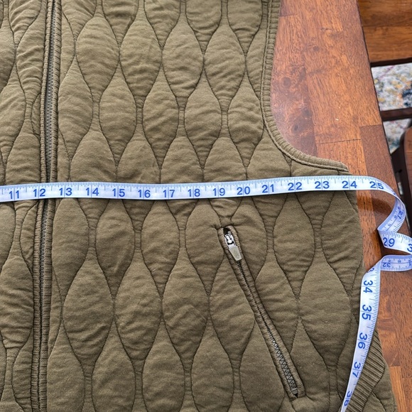 FreePeople brand hooded vest size small - Picture 12 of 13